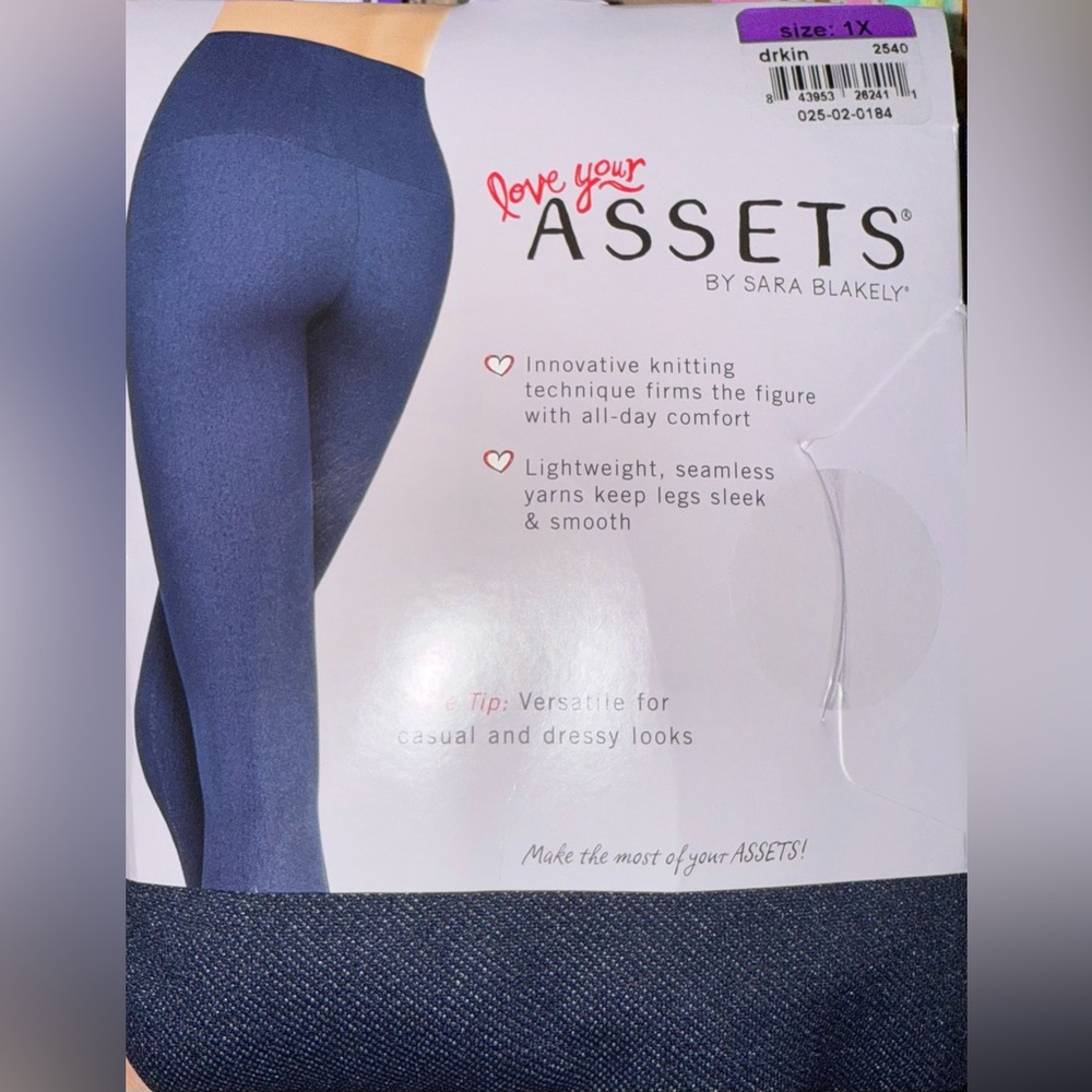 Assets by Spanx Denim Wash Shaping Blue Leggings Plus Size 1X NWT - Picture 5 of 7